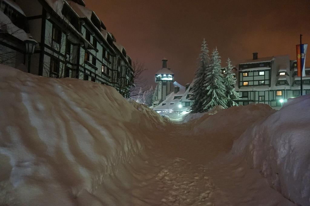 Apartments Suncani Vrhovi Kopaonik Ngoại thất bức ảnh